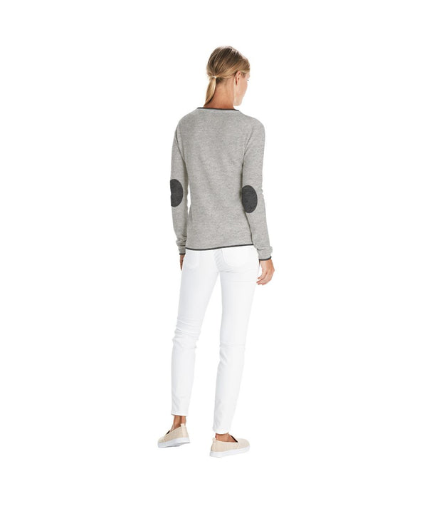 Round Neck Woman