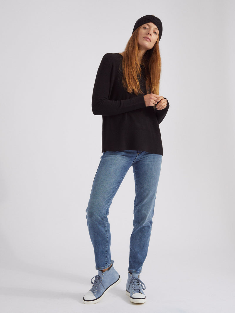 Boxyshape Roundneck Caviar