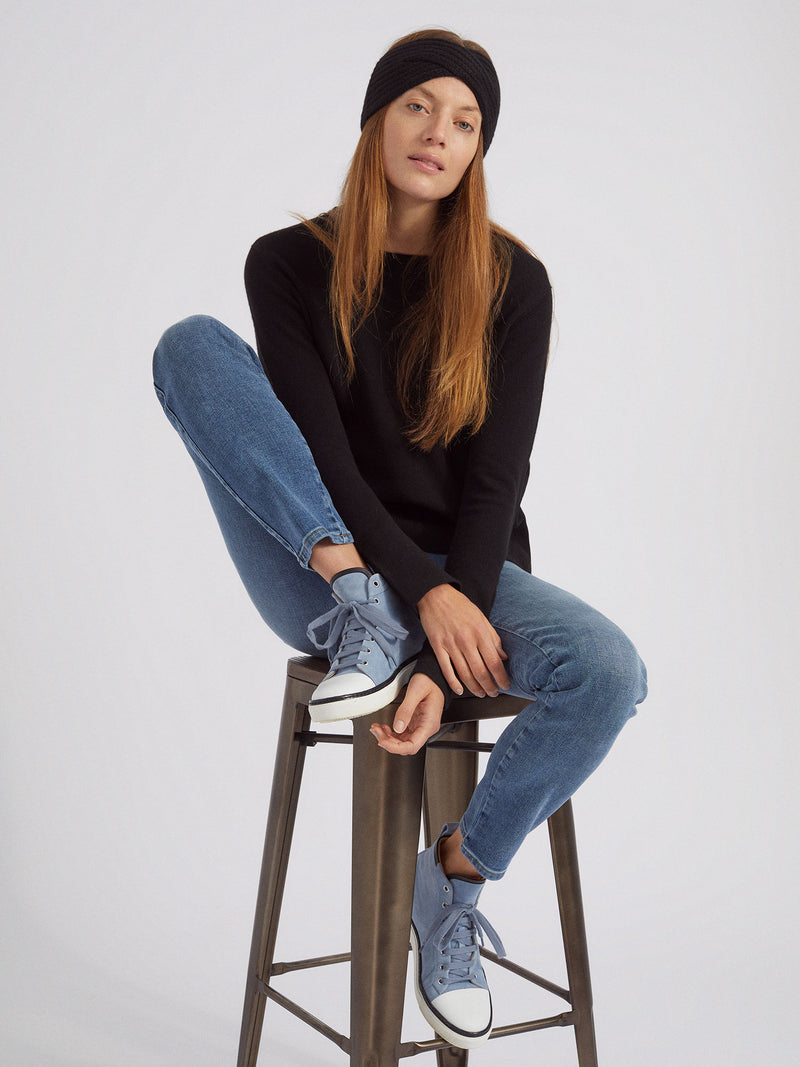Boxyshape Roundneck Caviar