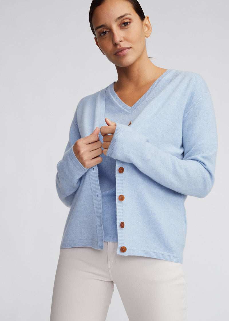 Boxy V Cardigan Baby Blue