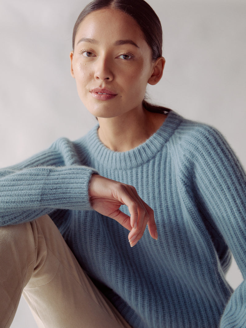 Round Neck Pullover